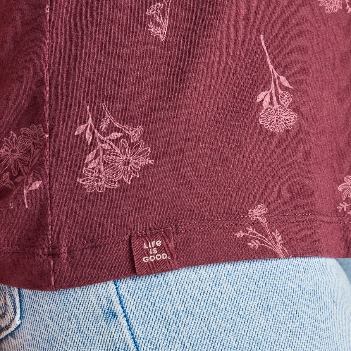 Women's Delicate Wildflower Pattern Crusher-LITE Easy Vee