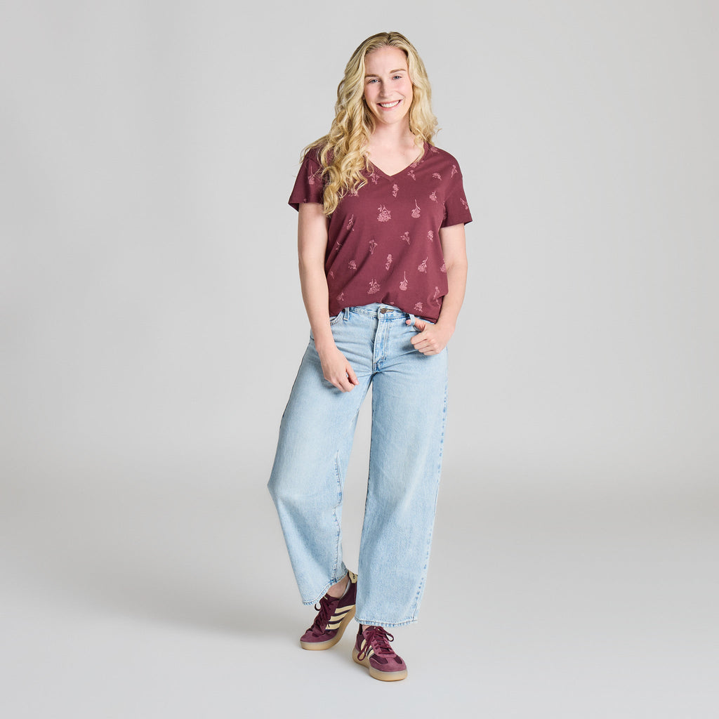 Women's Delicate Wildflower Pattern Crusher-LITE Easy Vee