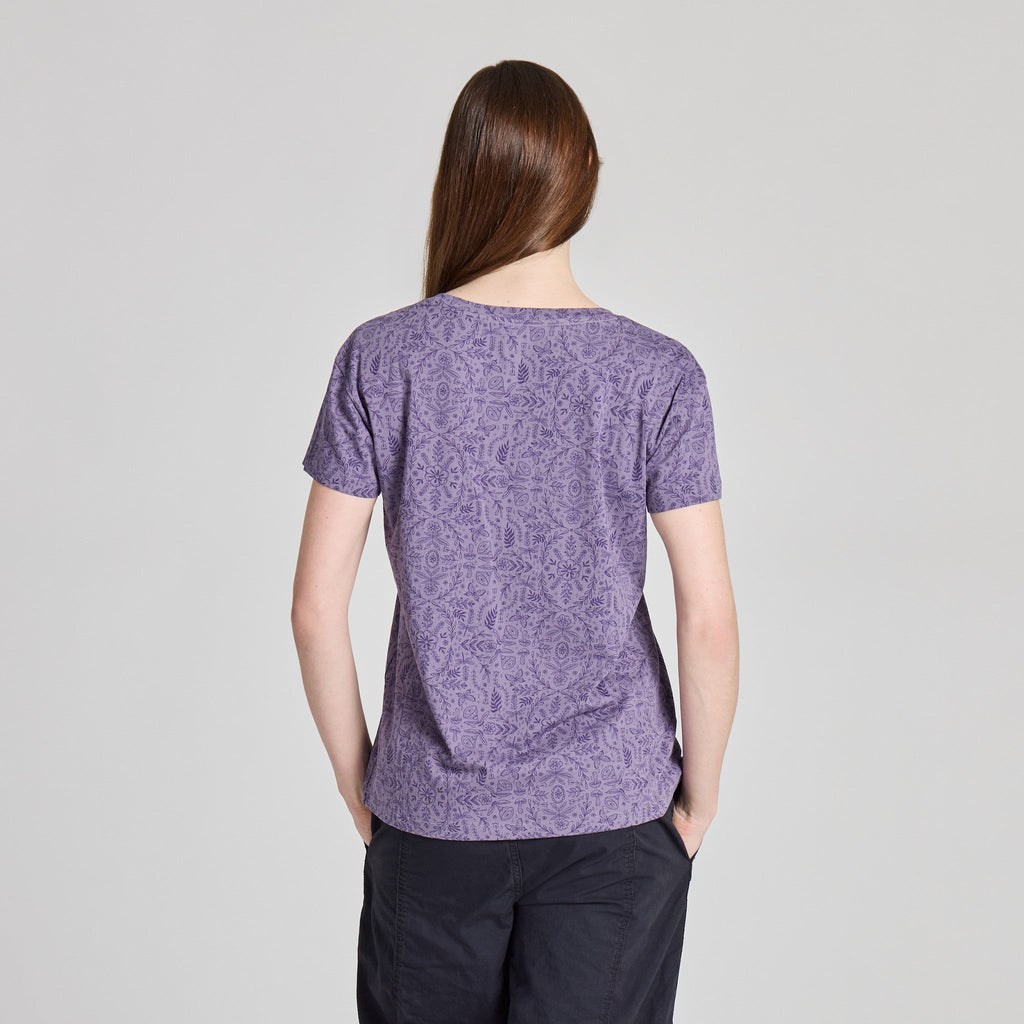 Women's Garden Doodle Pattern Crusher-LITE Easy Vee